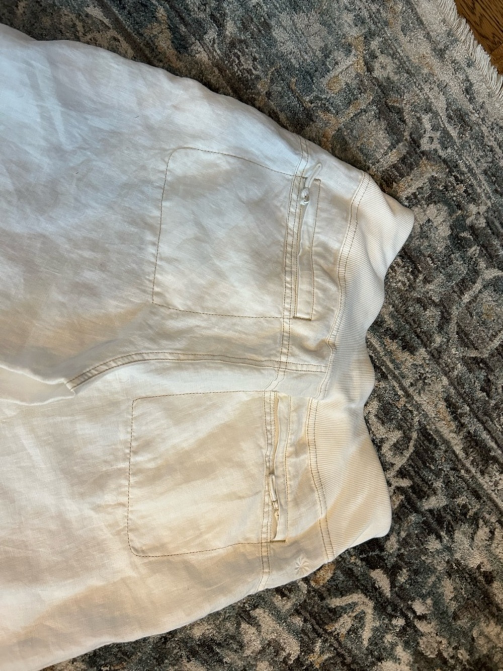 Athleta Cream Linen-Blend Casual Shorts - Picture 5 of 5